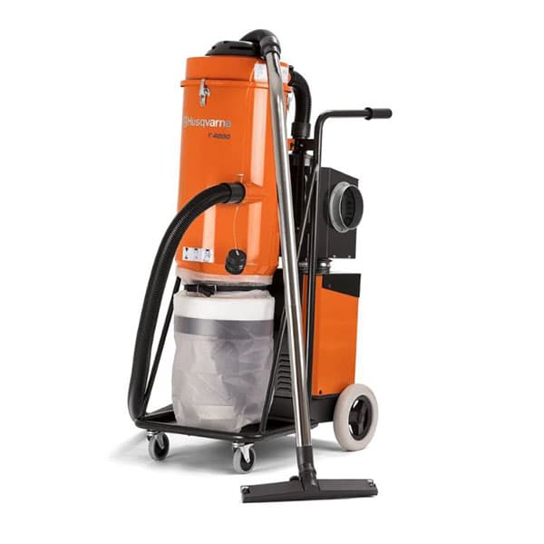 Støvsuger (Husqvarna T 4000) — leie hos Akershus Maskinutleie