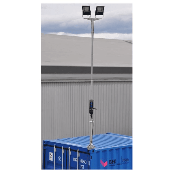Containermast 2×150W — leie hos Akershus Maskinutleie
